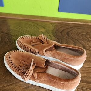 Fringed Suede Slip-On Loafers - Brown